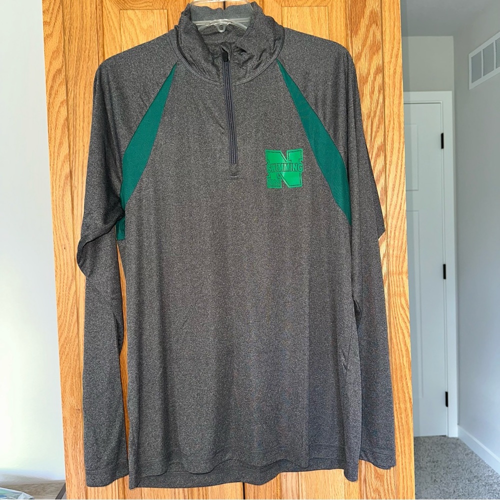 ALO Yoga Charcoal and Teal Long Sleeve Tee Unisex